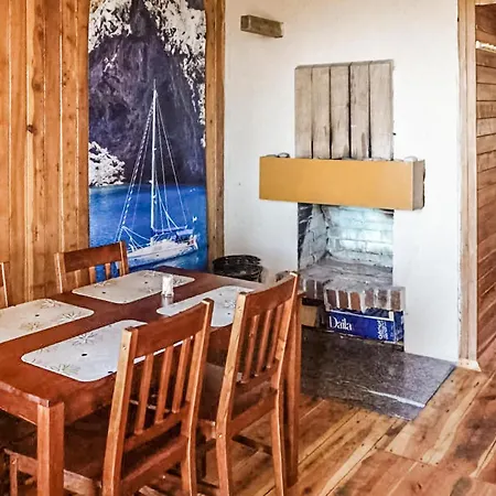 Holiday home Amazing In Mielno With Kitchen