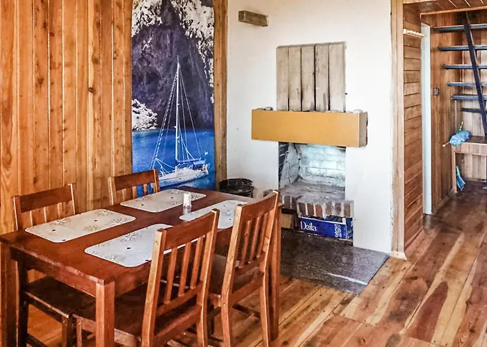 別荘 2 Bedroom Pet Friendly In